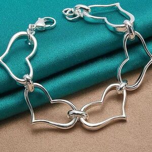 Silver Big Heart-Shaped Chain Bracelet 7”